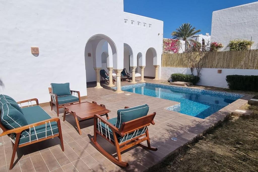 Villa Des Lotophages Agír Kültér fotó